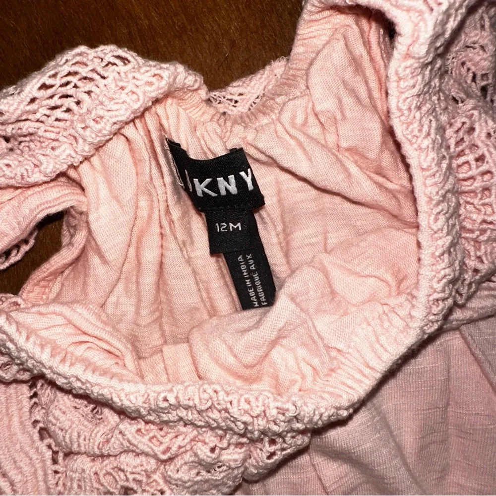 9-12M Rompers - Picture 9 of 9